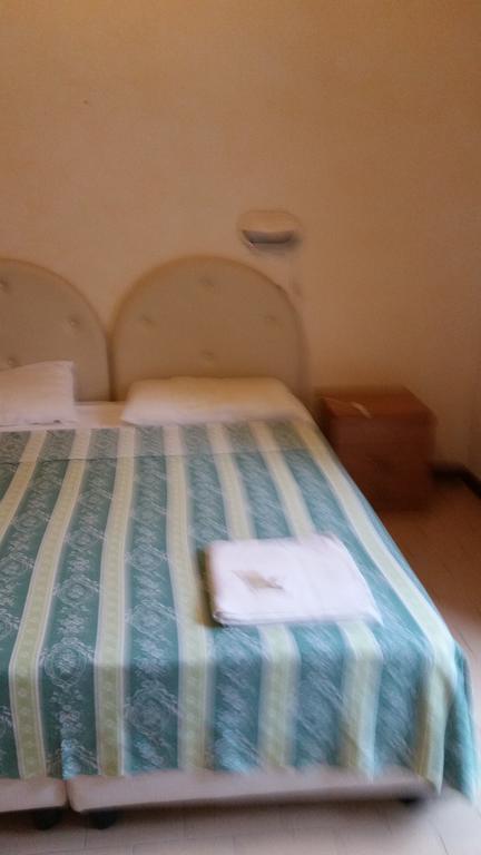 Albergo Margherita キアンチャーノ・テルメ エクステリア 写真